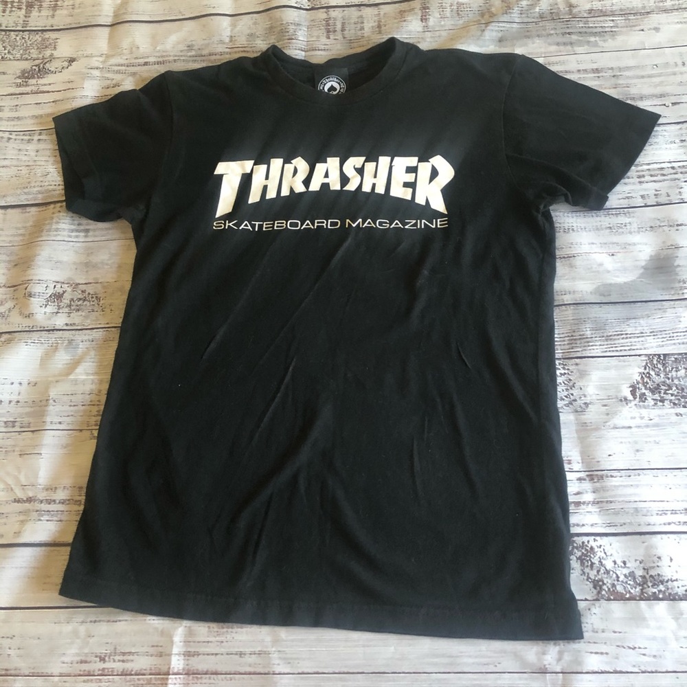 THRASHER t-shirt